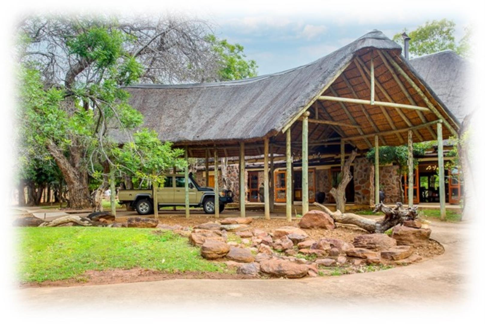 740197_Nungu_lodge_2.jpg
