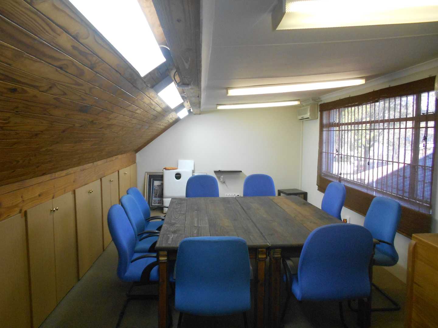 310067120.jpg