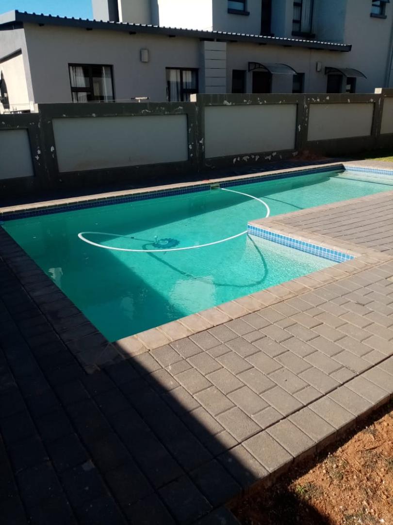 4 Bedroom House for Sale - Gauteng