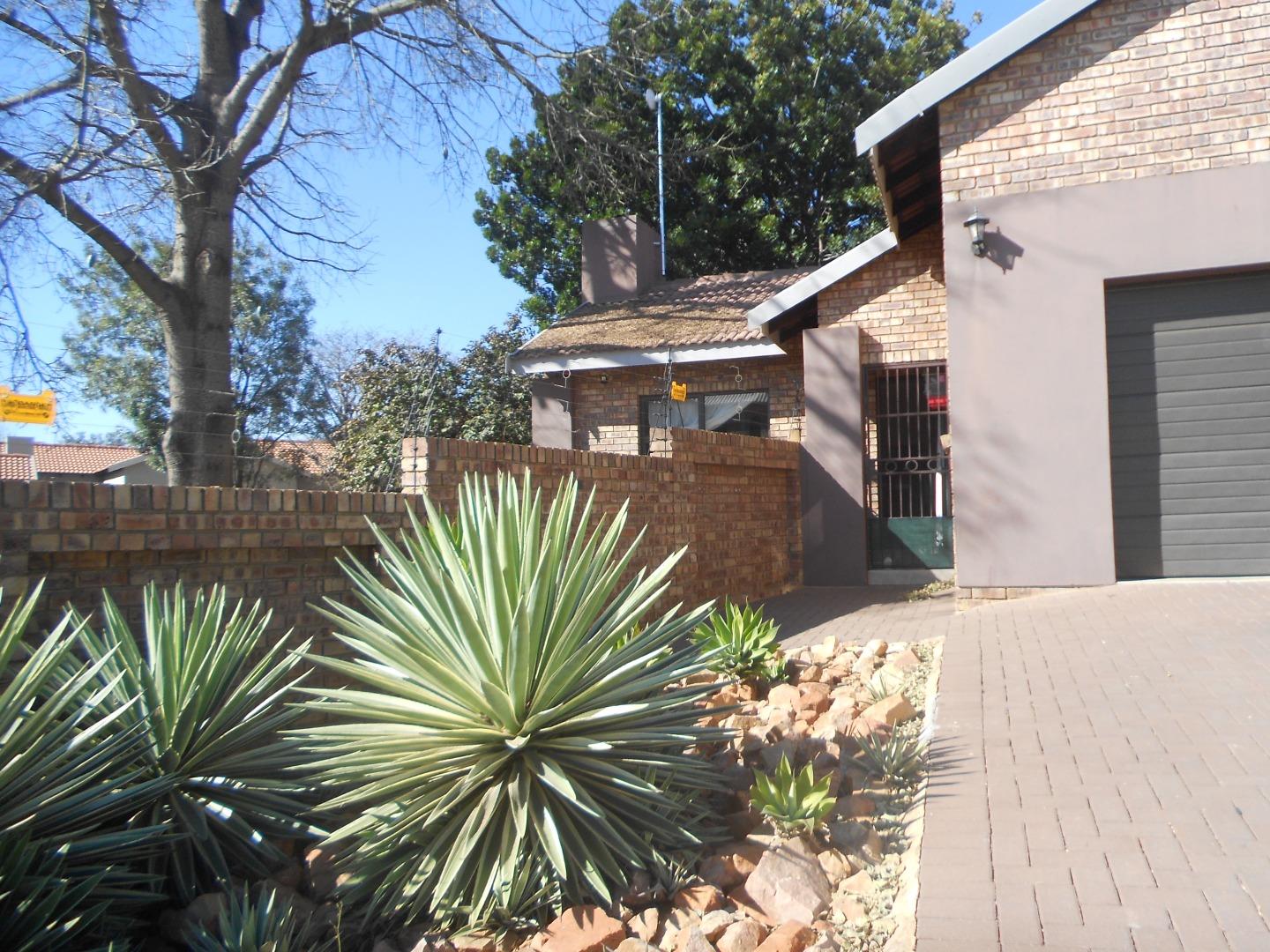 3 Bedroom Townhouse for Sale - Gauteng