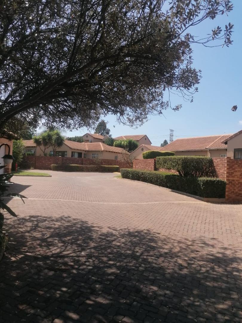 3 Bedroom Townhouse for Sale - Gauteng