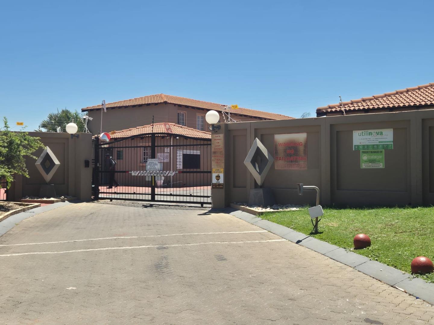 2 Bedroom Duplex for Sale - Gauteng