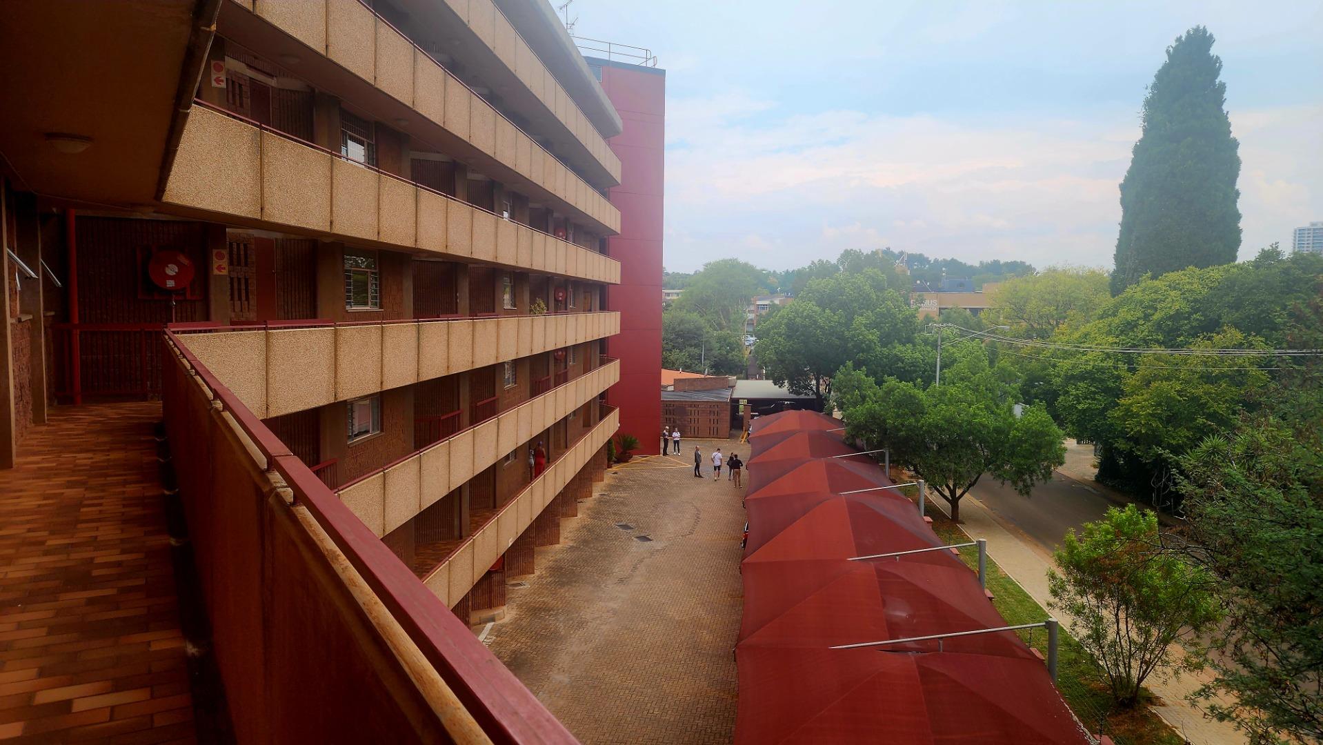 2 Bedroom Flat for Sale - Gauteng