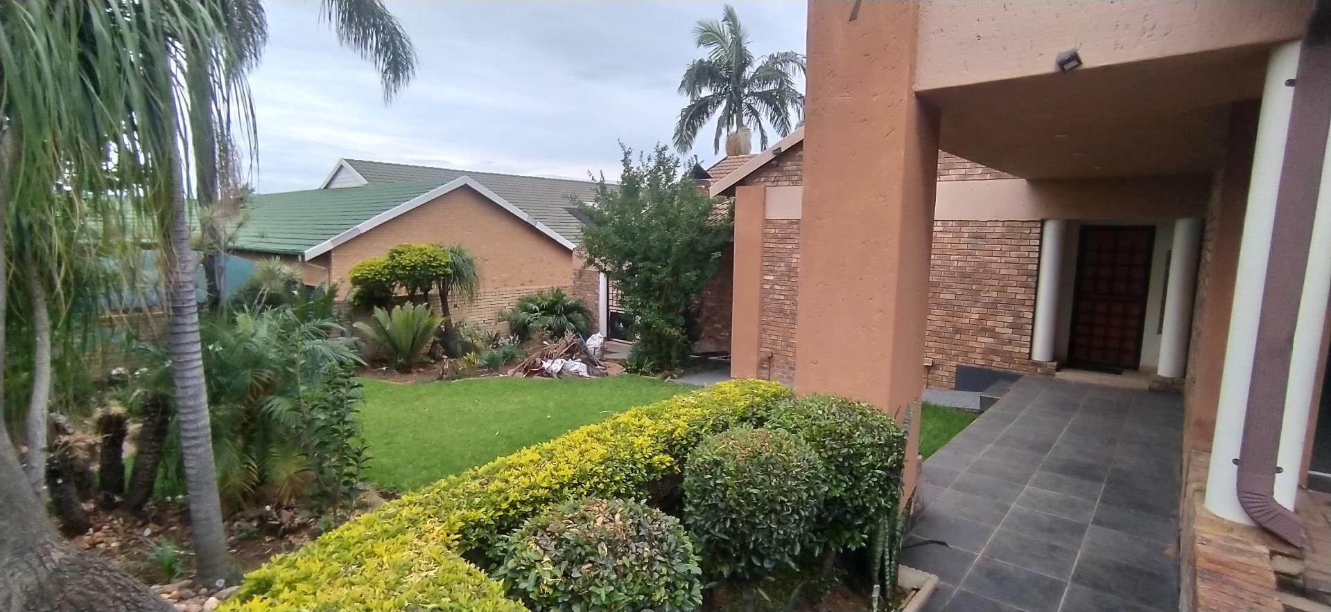 4 Bedroom House for Sale - Gauteng